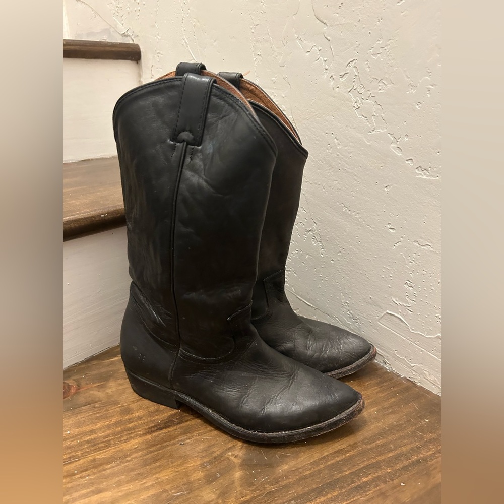 Frye billy pull on women’s western boots 8.5